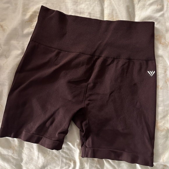 3 for $35 gym shorts - Picture 5 of 5